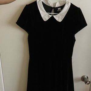 Wednesday addams costume